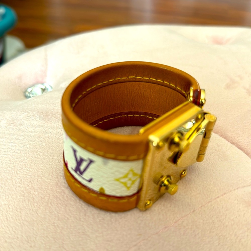 Louis Vuitton white Multicolor Koala Bracelet
